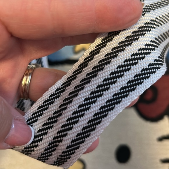 Hello kitty tote - Picture 6 of 11